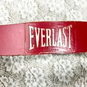 EVERLAST |✨VINTAGE!✨ Red Thick Leather Workout Gym Belt SMALL 24” to 32” Everlast | Accessories | Everlast Vintage Red Thick Leather  main image 2